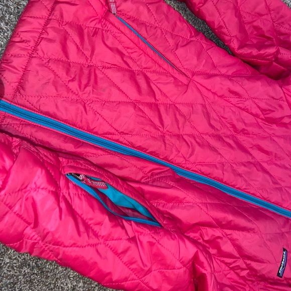 Patagonia Pink windbreaker - Picture 3 of 4